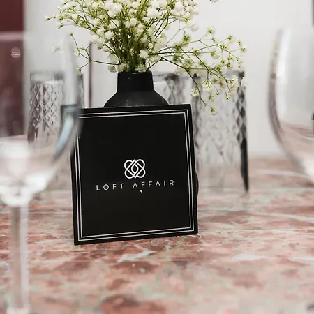 Queen Studio - Loftaffair-3